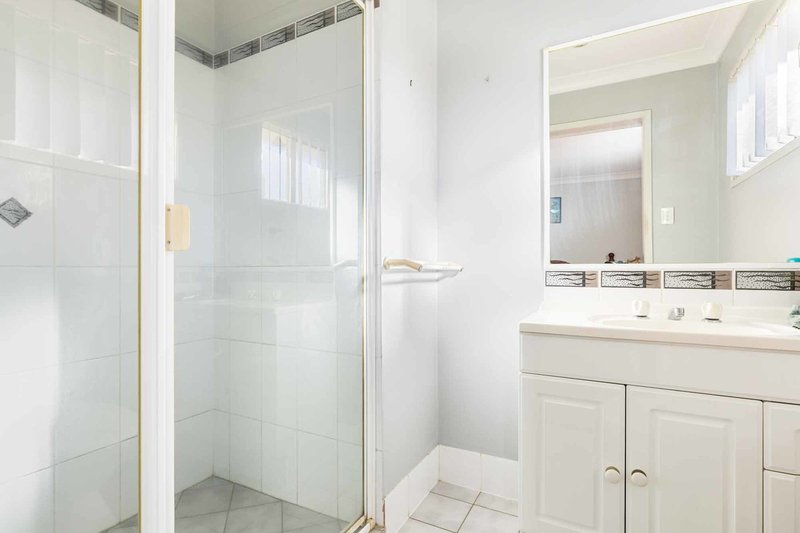 Photo - 140 Glenvale Road, Glenvale QLD 4350 - Image 9