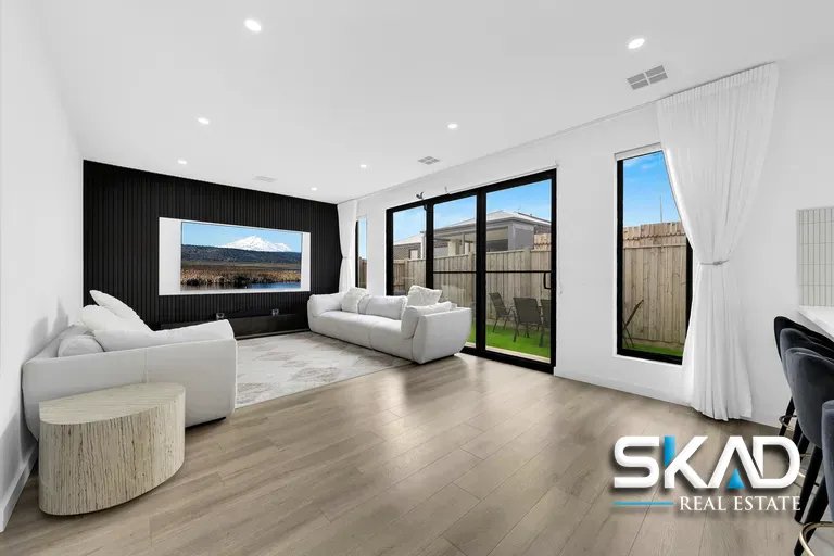 Photo - 140 Golf Links Drive, Beveridge VIC 3753 - Image 7