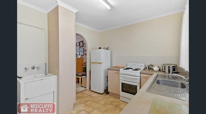 Photo - 1/40 Greenup Street, Redcliffe QLD 4020 - Image 5