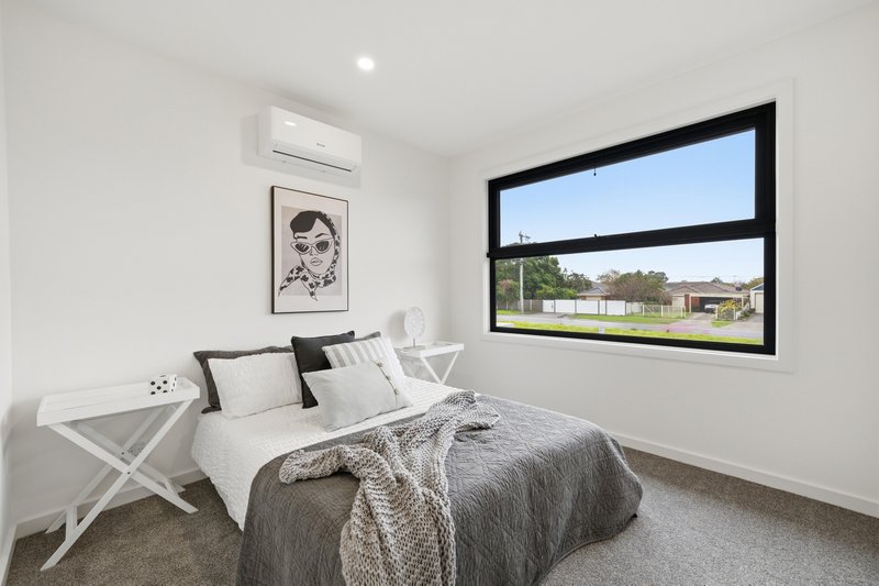 Photo - 1/40 Hall Road, Carrum Downs VIC 3201 - Image 10