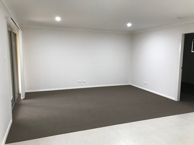 Photo - 1/40 Ibis Street, Tamworth NSW 2340 - Image 3