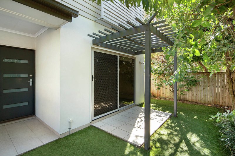 Photo - 1/40 Killeen Street, Nundah QLD 4012 - Image 2