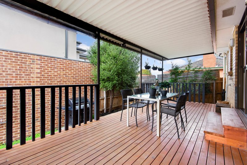 Photo - 1/40 Leonie Avenue, Mount Waverley VIC 3149 - Image 8