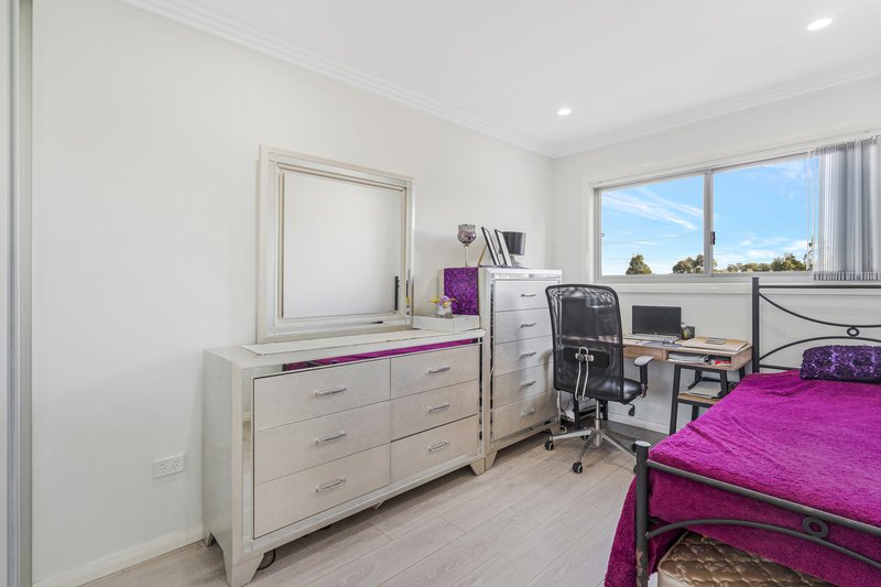 Photo - 1/40 Lyndley Street, Busby NSW 2168 - Image 15