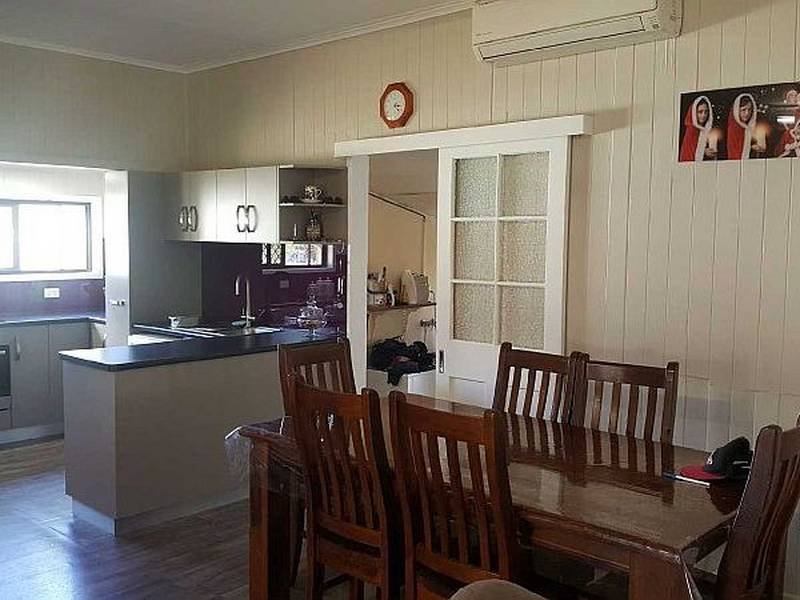 Photo - 140 Mackenzie Street, Wondai QLD 4606 - Image 2