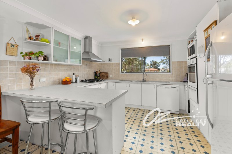 Photo - 140 Macleans Point Road, Sanctuary Point NSW 2540 - Image 3