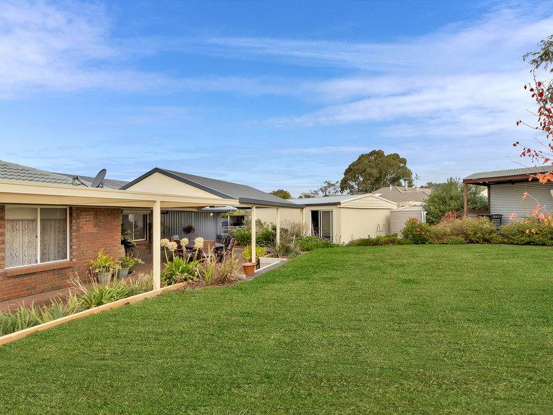 Photo - 140 Main North Road, Willaston SA 5118 - Image 17