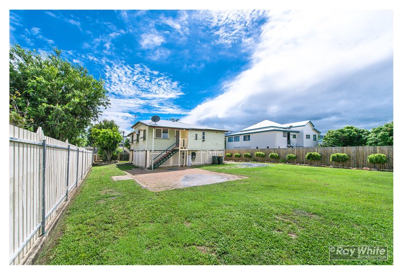 Photo - 140 Mostyn Street, Berserker QLD 4701 - Image 5