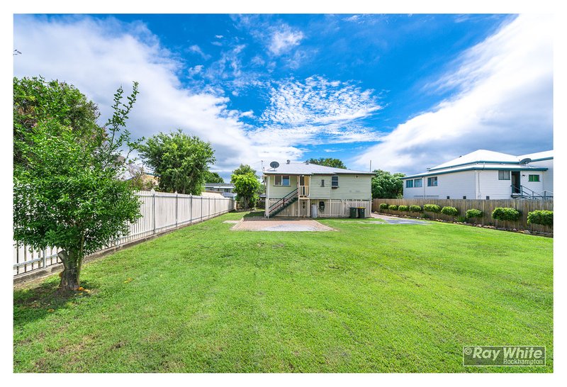 Photo - 140 Mostyn Street, Berserker QLD 4701 - Image 11