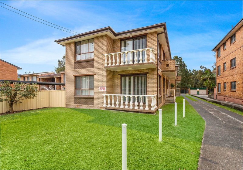 Photo - 1/40 Pleasant Avenue, North Wollongong NSW 2500 - Image 1