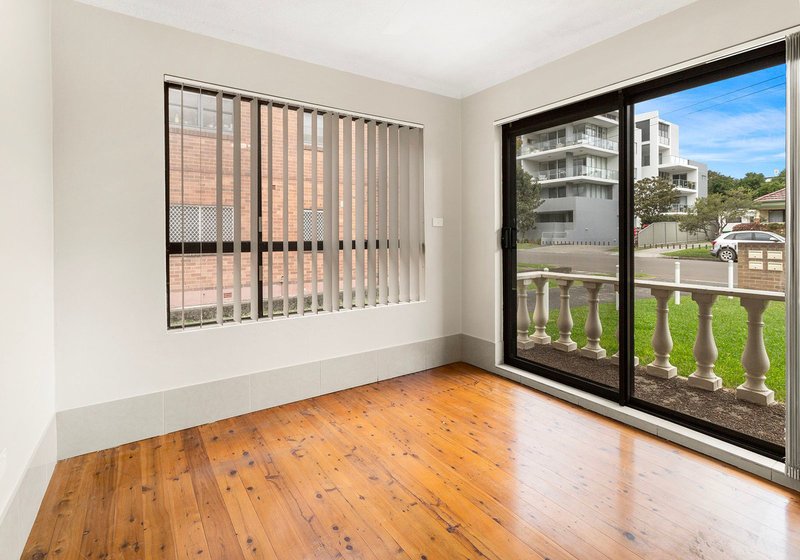 Photo - 1/40 Pleasant Avenue, North Wollongong NSW 2500 - Image 7