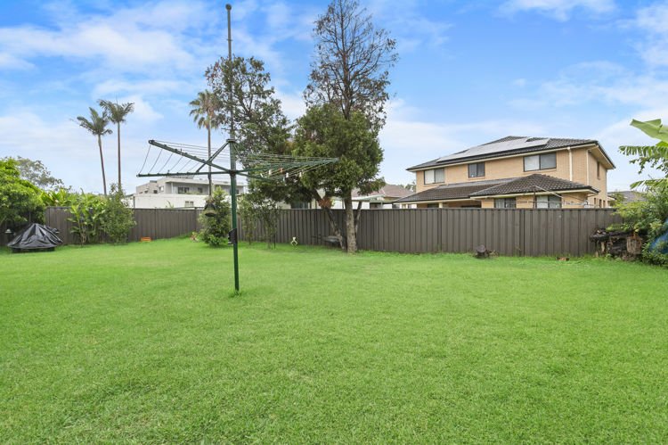 Photo - 140 Railway Terrace, Merrylands NSW 2160 - Image 8