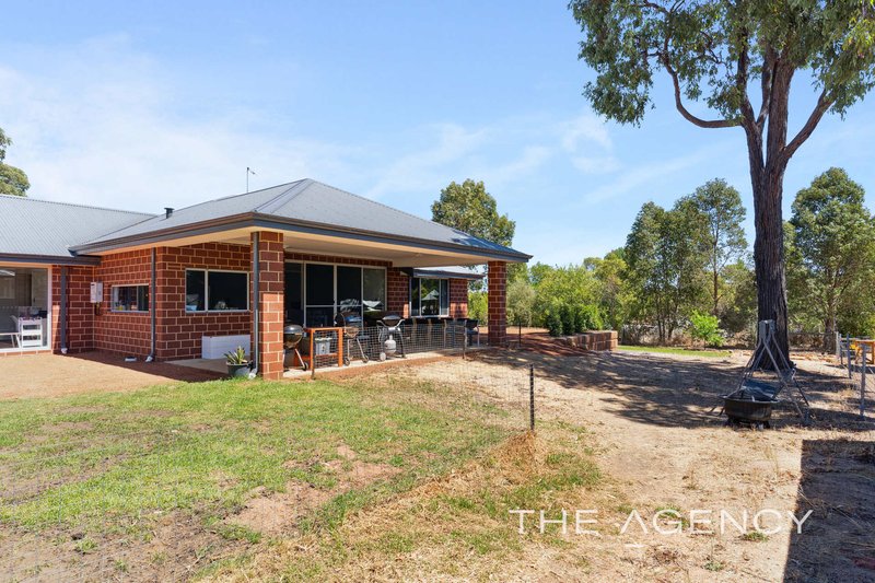 Photo - 140 Stoker Court, Chidlow WA 6556 - Image 28