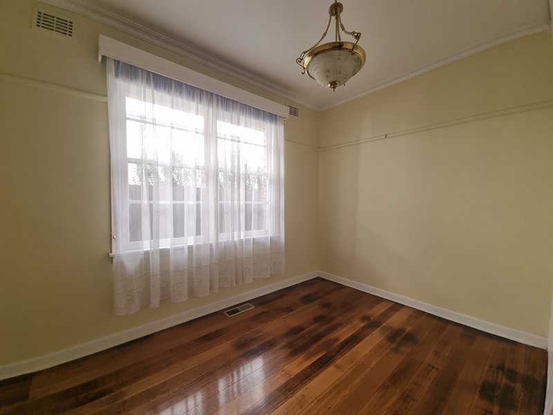 Photo - 140 Tucker Road, Bentleigh VIC 3204 - Image 6