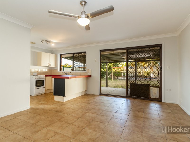 Photo - 140 Vansittart Road, Regents Park QLD 4118 - Image 4