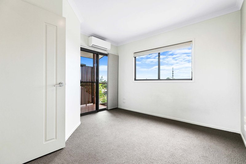 Photo - 1/40 Victor Drive, Kawungan QLD 4655 - Image 15