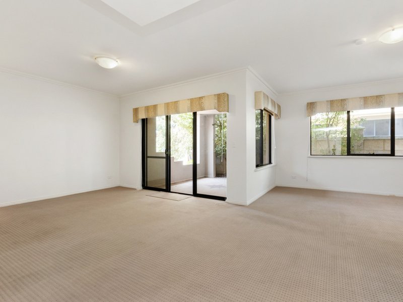 Photo - 1/40 Victory Terrace, East Perth WA 6004 - Image 24