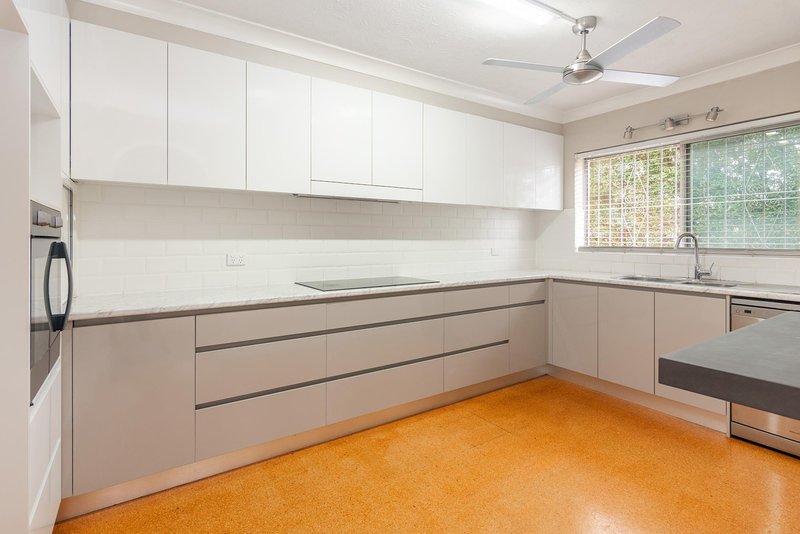 Photo - 1/40 Vine Street, Clayfield QLD 4011 - Image 5