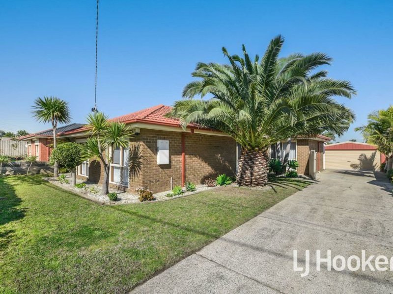 140 Warana Drive, Hampton Park VIC 3976