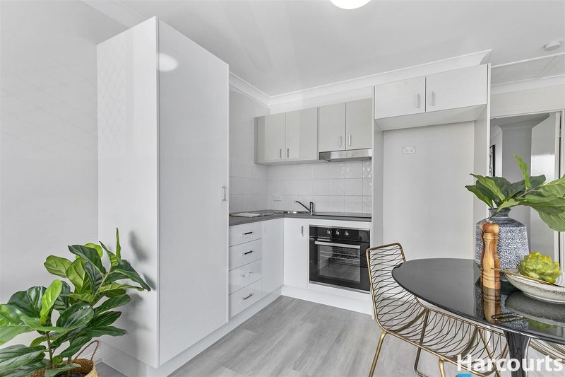 Photo - 1/40 Wickham Street, Morningside QLD 4170 - Image 2