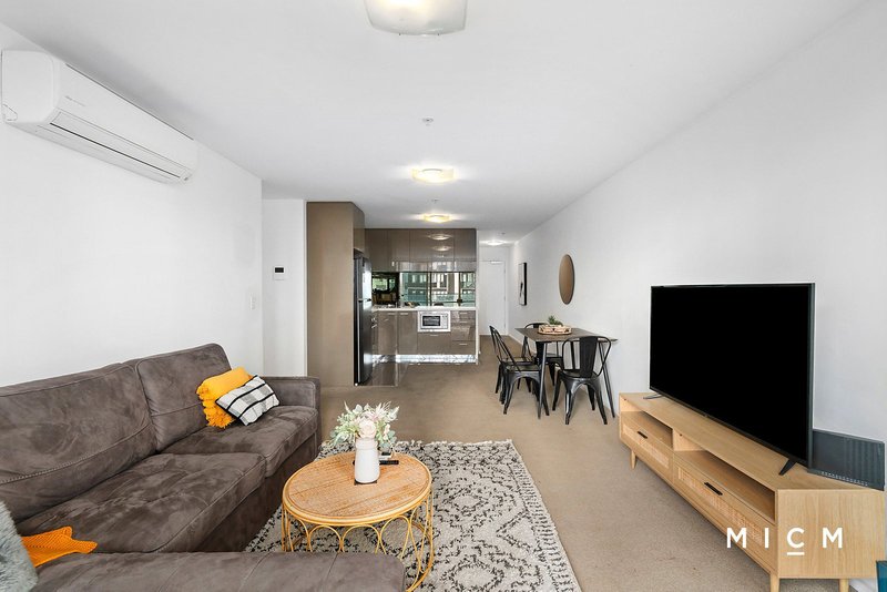 Photo - 1400/241 City Road, Southbank VIC 3006 - Image 3