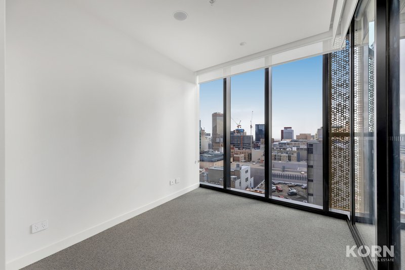 Photo - 1401/15 Austin Street, Adelaide SA 5000 - Image 7