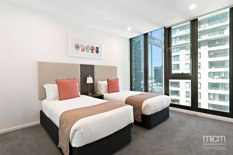 Photo - 1401/151 City Road, Southbank VIC 3006 - Image 8