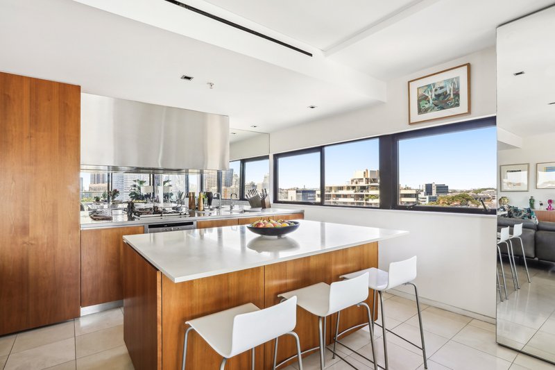 Photo - 1401/184 Forbes Street, Darlinghurst NSW 2010 - Image 3