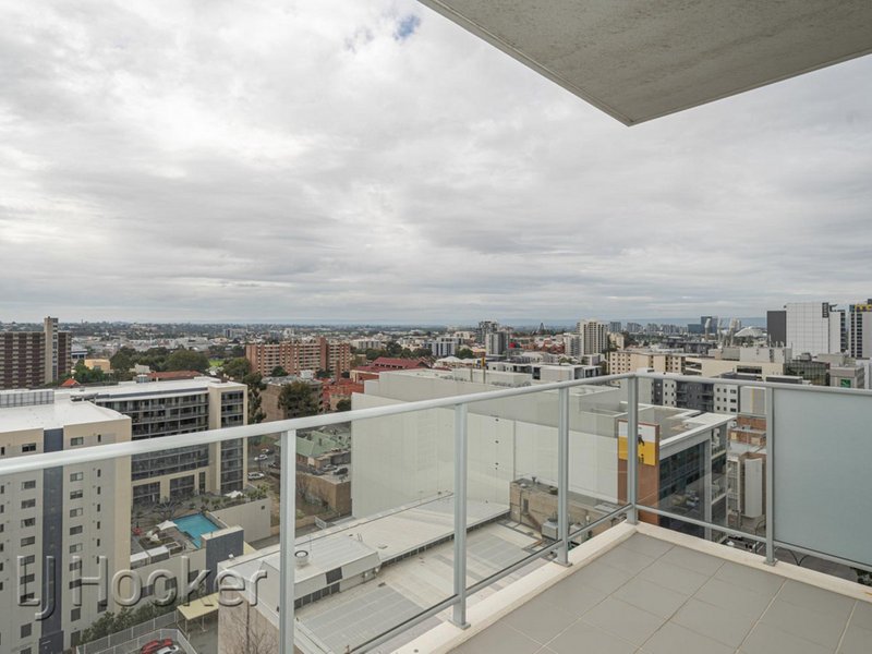 Photo - 1401/237 Adelaide Terrace, Perth WA 6000 - Image 9