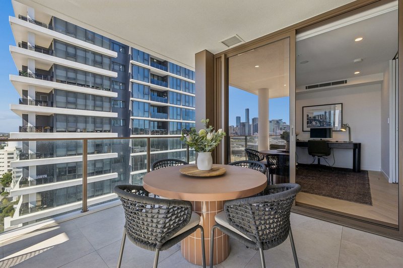 Photo - 1401/33 Railway Terrace, Milton QLD 4064 - Image 19