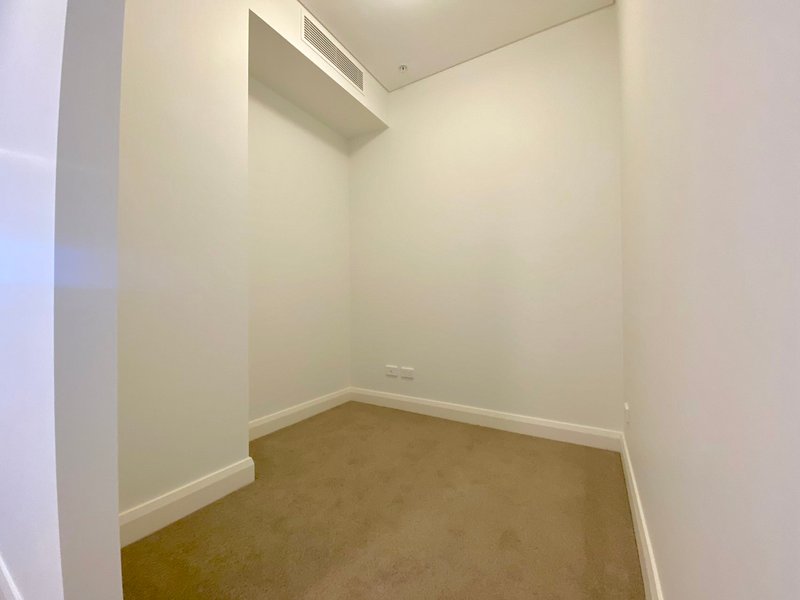 Photo - 1401/38 Cowper Street, Granville NSW 2142 - Image 6