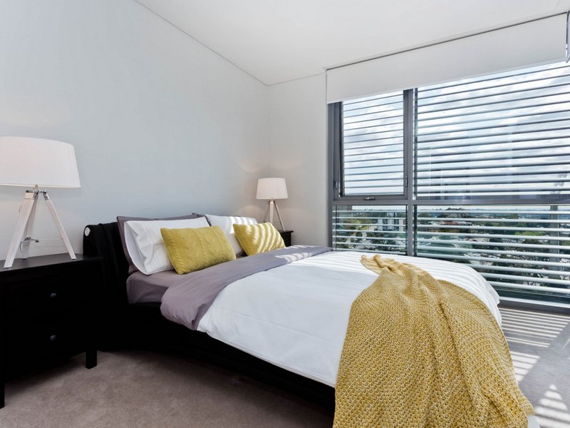 Photo - 1401/8 Adelaide Terrace, East Perth WA 6004 - Image 5