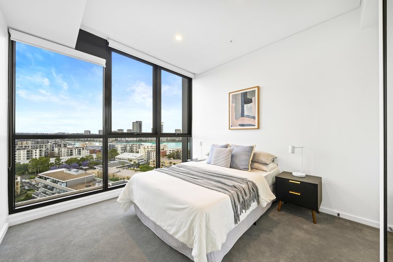 Photo - 1401/9 Bennelong Parkway, Wentworth Point NSW 2127 - Image 8