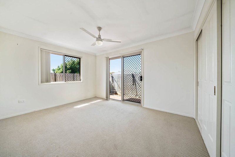 Photo - 1/402 Alderley Street, Kearneys Spring QLD 4350 - Image 11