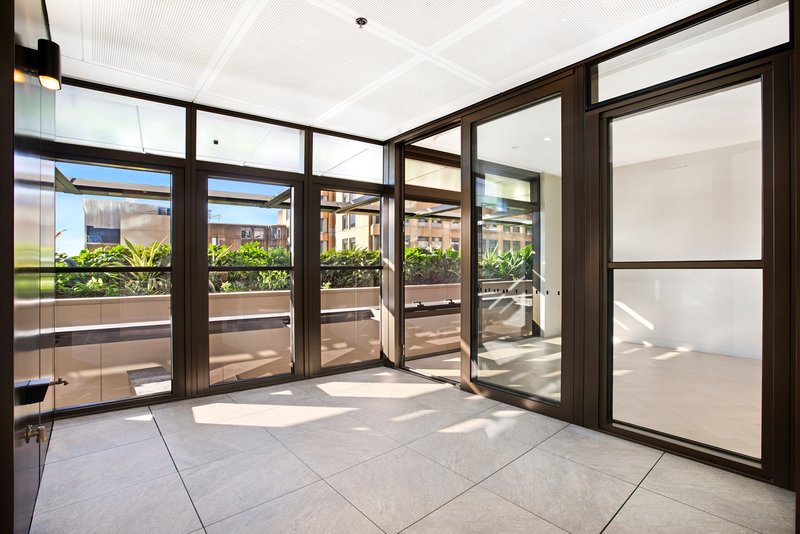 Photo - 1402/111 Castlereagh Street, Sydney NSW 2000 - Image 6