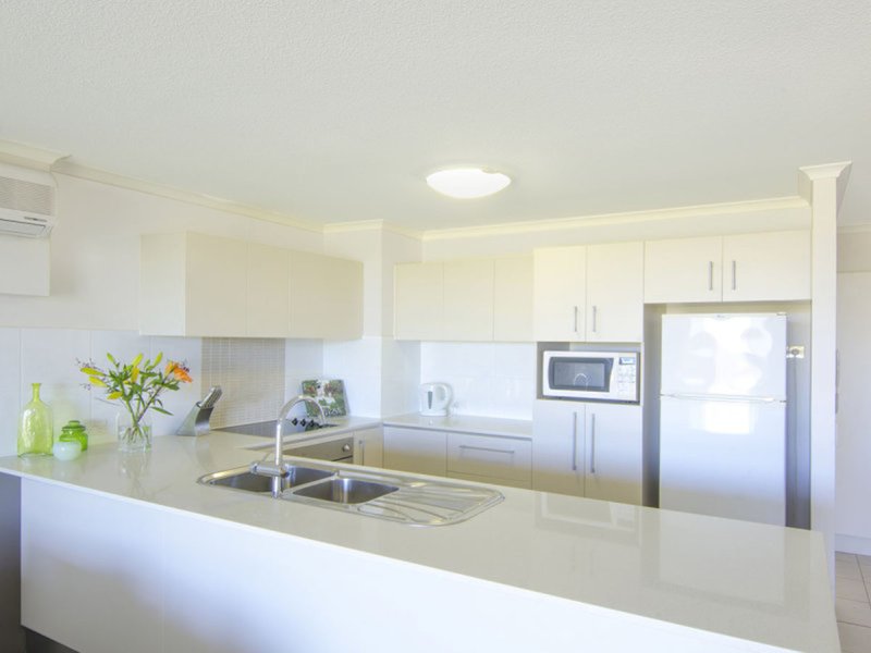 Photo - 1402/1A Mungar Street, Maroochydore QLD 4558 - Image 10