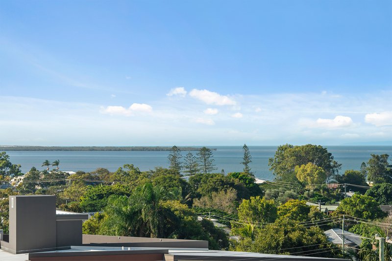 Photo - 1403/90 Berrima Street, Wynnum QLD 4178 - Image 3
