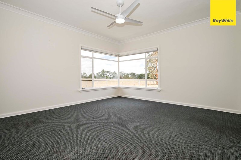 Photo - 1404 Gisborne Melton Road, Toolern Vale VIC 3337 - Image 9