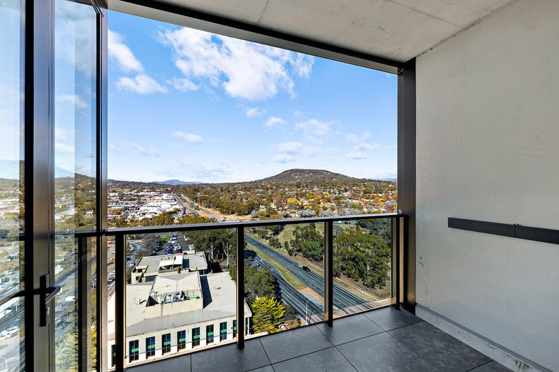 Photo - 1404/1 Brewer Street, Phillip ACT 2606 - Image 4