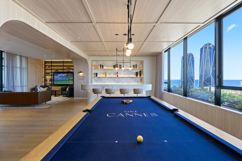 Photo - 1404/1 Cannes Avenue, Surfers Paradise QLD 4217 - Image 18