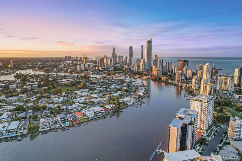 Photo - 1404/1 Cannes Avenue, Surfers Paradise QLD 4217 - Image 35