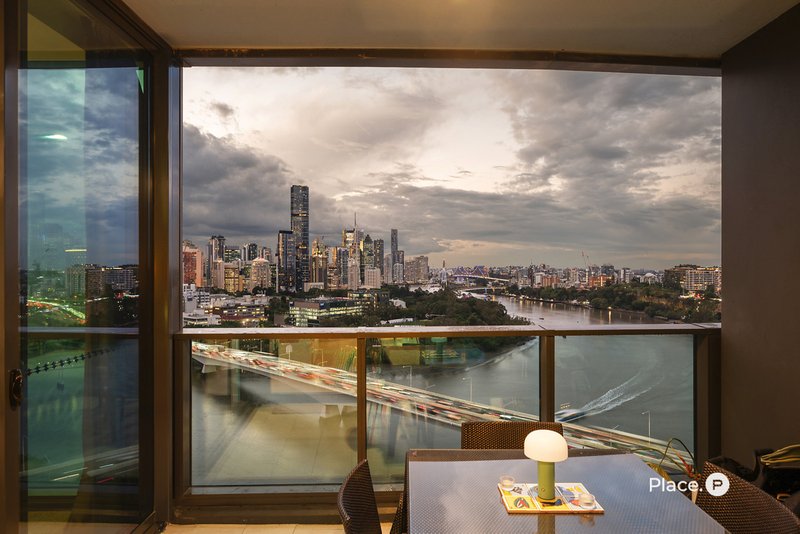 Photo - 1404/234 Vulture Street, South Brisbane QLD 4101 - Image 2