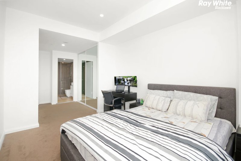 Photo - 1404/3-5 Second Avenue, Blacktown NSW 2148 - Image 3