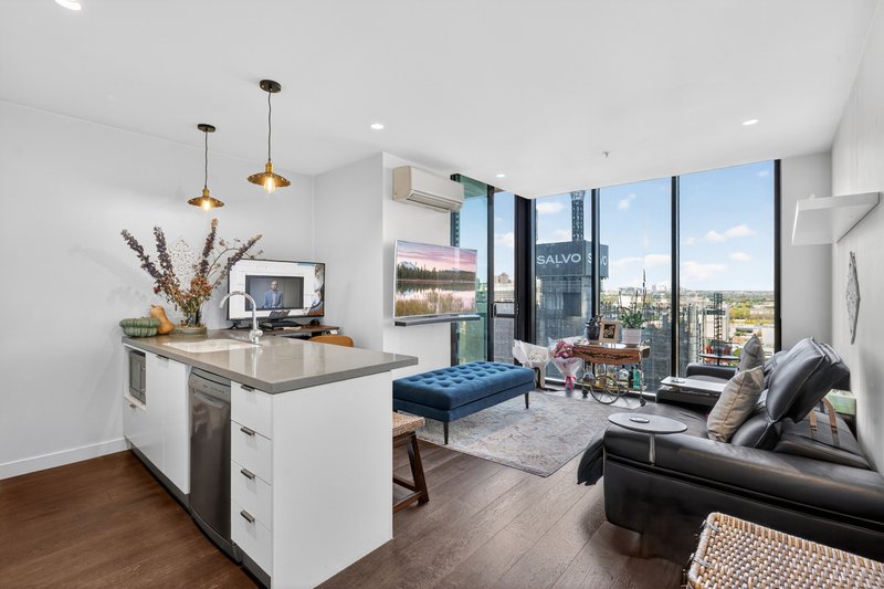 Photo - 1404/45 Clarke Street, Southbank VIC 3006 - Image 2