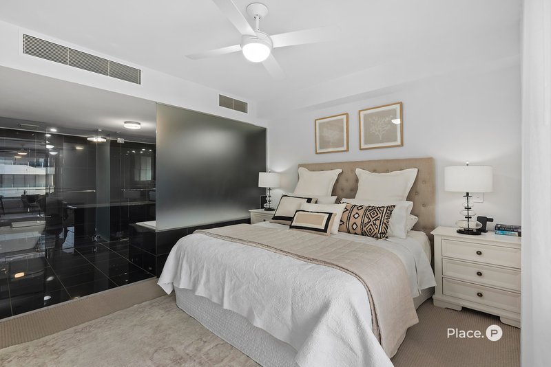 Photo - 1404/45 Duncan Street, West End QLD 4101 - Image 13