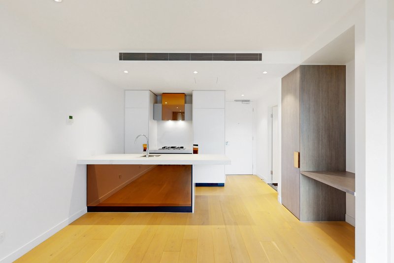 Photo - 1404/8 Bowen Crescent, South Melbourne VIC 3205 - Image 6