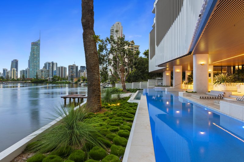 Photo - 1406/1 Cannes Avenue, Surfers Paradise QLD 4217 - Image 1