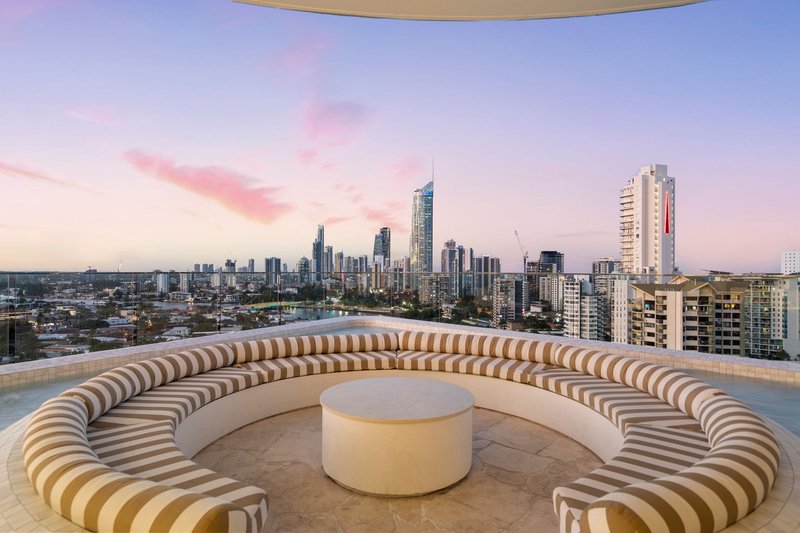 Photo - 1406/1 Cannes Avenue, Surfers Paradise QLD 4217 - Image 3