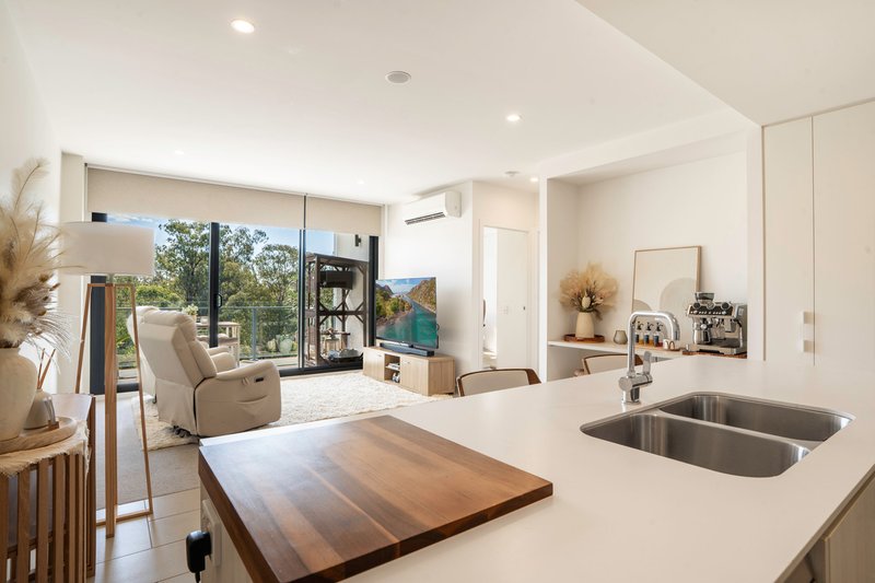 Photo - 1406/1 Ian Keilar Drive, Springfield Central QLD 4300 - Image 2