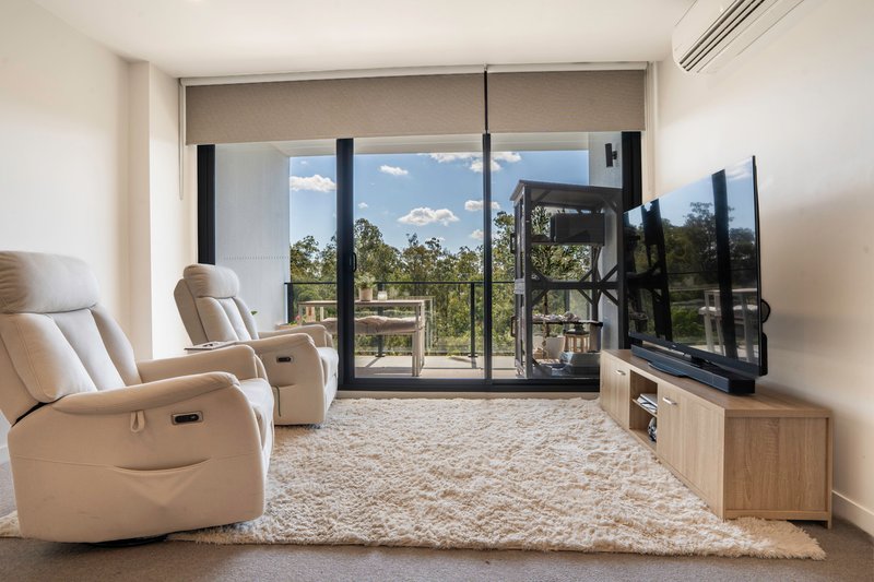 Photo - 1406/1 Ian Keilar Drive, Springfield Central QLD 4300 - Image 3